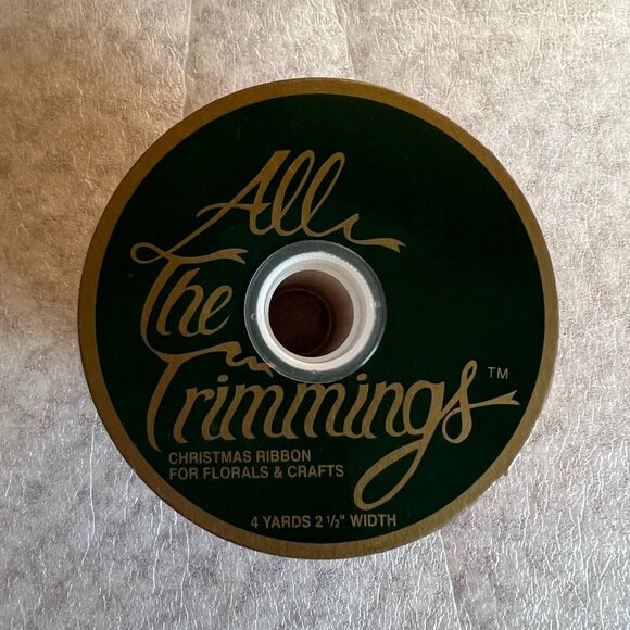 Assorted Christmas Ribbon/Garland - 12-foot length each - 5 Spools (Unopened) - Picture 15 of 16